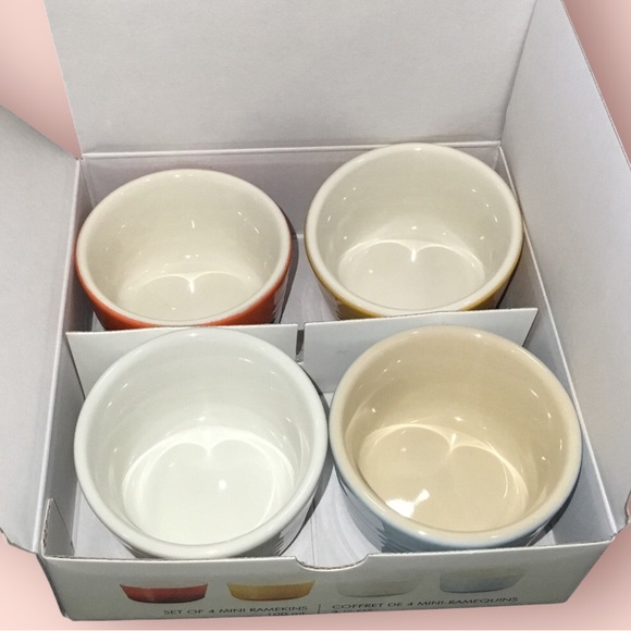Le Creuset Stoneware Mini Ramekins Set of 4 (Elements Collection) - Picture 3 of 6